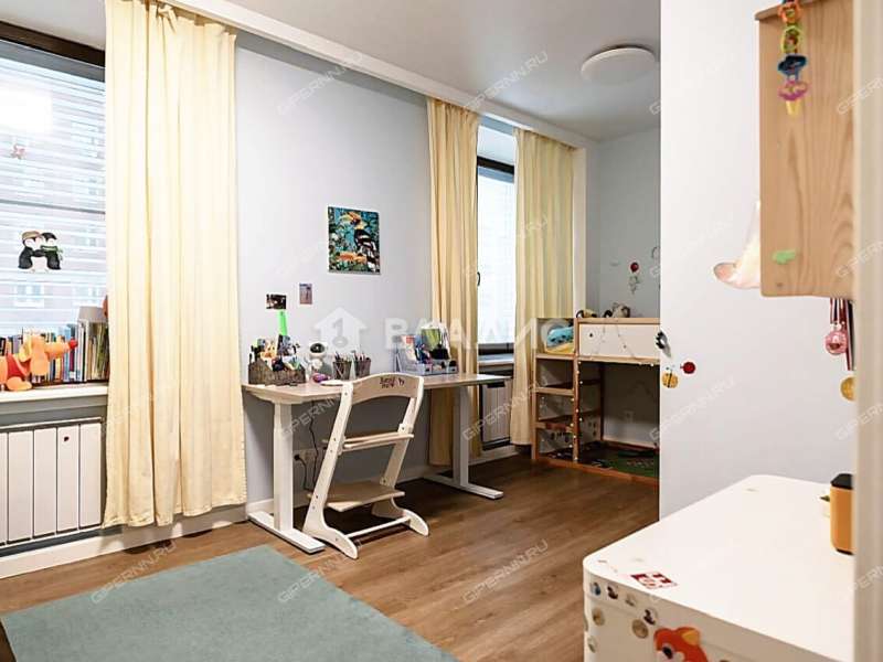 трёхкомнатная квартира на Ошарской улице дом 16