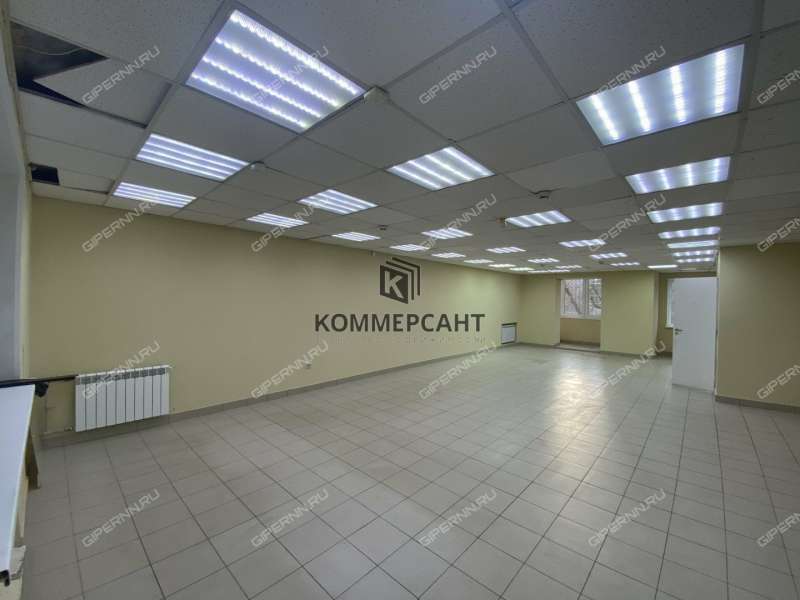 помещение под торговую площадь на улице Родионова