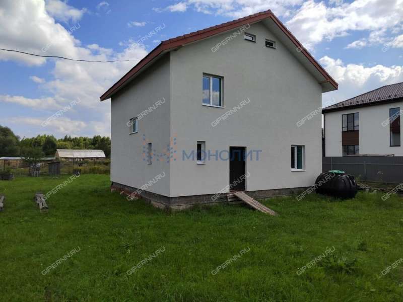 дом на улице Фруктовая село Елховка