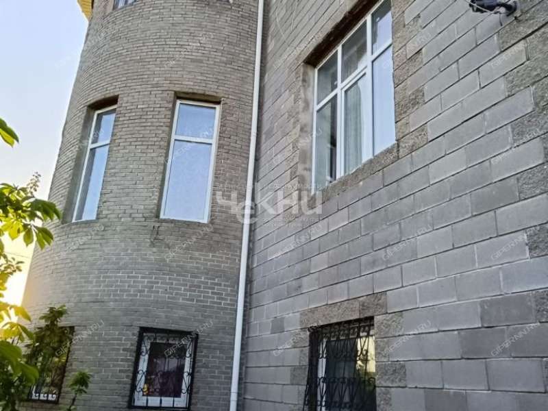 коттедж на улице Якова Шишкина