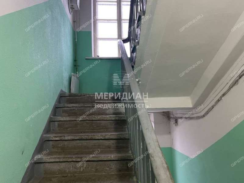 однокомнатная квартира на улице Обухова дом 51