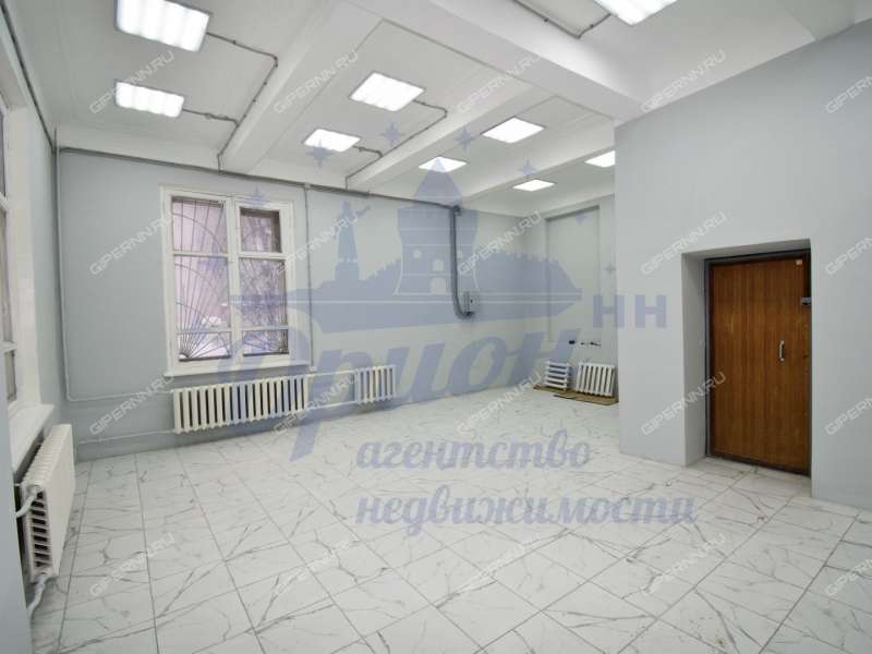 помещение под помещение свободного назначения на улице Октябрьской Революции