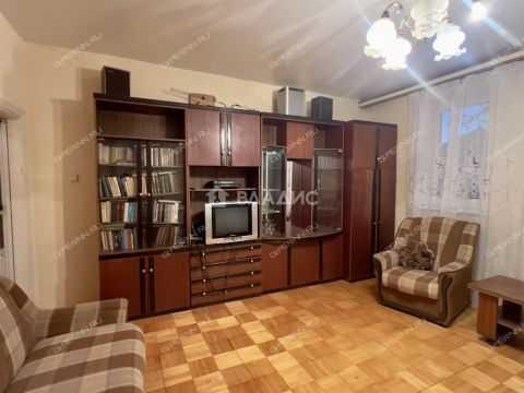 3-komnatnaya-b-r-mira-d-21 фото