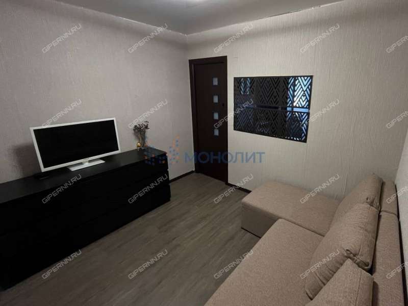 двухкомнатная квартира на улице Сергея Есенина дом 13