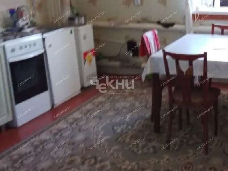 трёхкомнатная квартира на Молодёжной улице дом 9 город Лысково