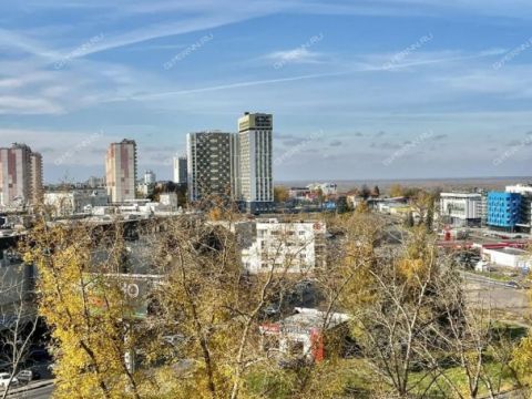 2-komnatnaya-ul-rodionova-d-180 фото