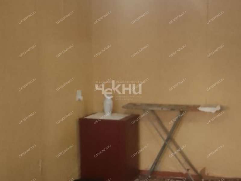 комната в доме 12а на улице Космонавта Комарова