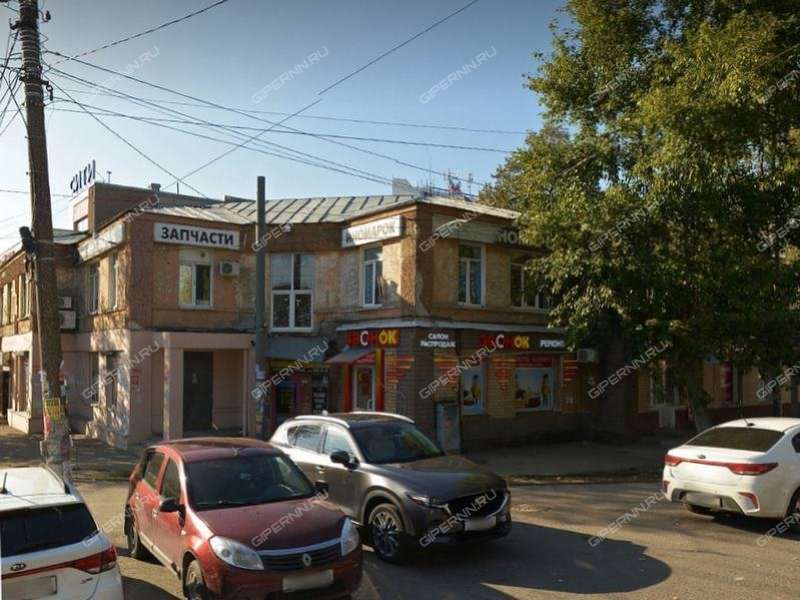 помещение под торговую площадь на улице Долгополова