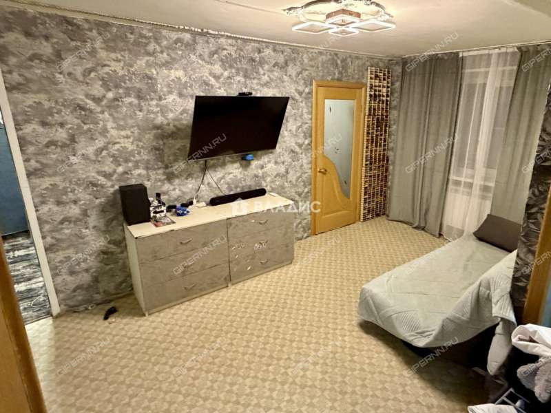 трёхкомнатная квартира на улице Петровского дом 23