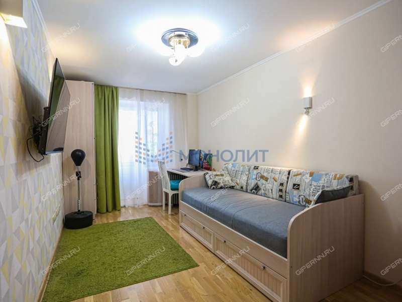 трёхкомнатная квартира на улице Генкиной дом 82