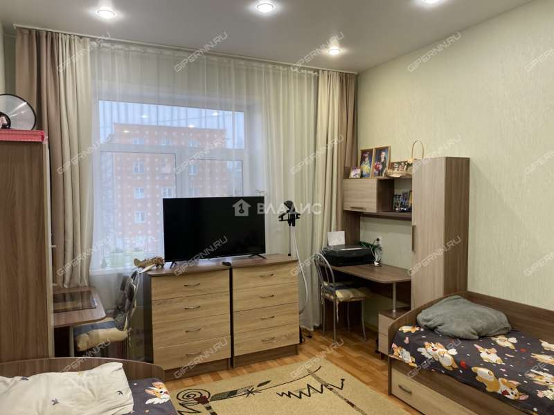 трёхкомнатная квартира на улице Чаадаева дом 10