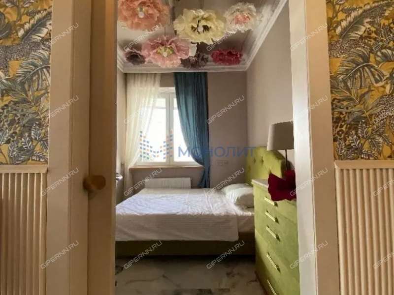 трёхкомнатная квартира на Сенной площади дом 1