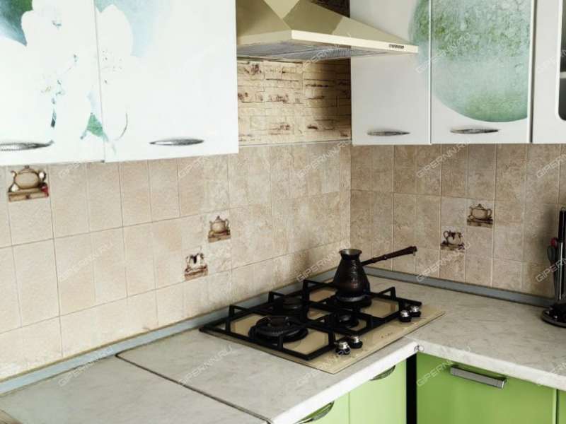 трёхкомнатная квартира на Школьной улице дом 23 посёлок Ждановский