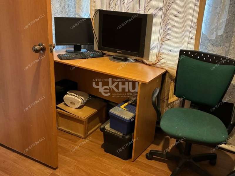 трёхкомнатная квартира на Дачной улице дом 15А