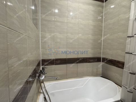 2-komnatnaya-ul-snezhnaya-d-104 фото