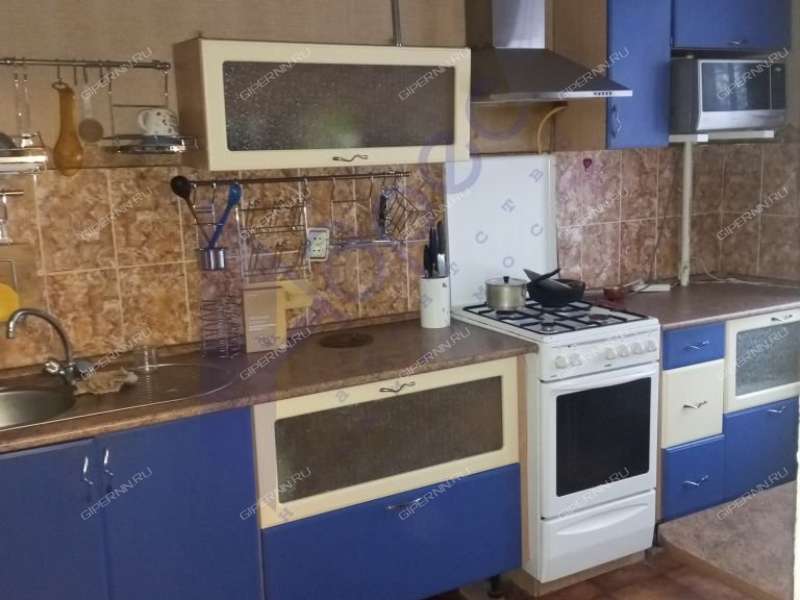 четырёхкомнатная квартира на Берёзовской улице дом 104А