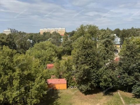 2-komnatnaya-ul-svirskaya-d-14 фото