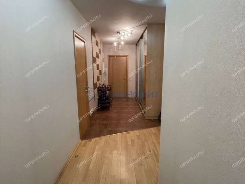 четырёхкомнатная квартира на улице Нестерова дом 33