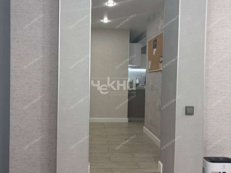 помещение под коммерческую недвижимость на Алексеевской улице