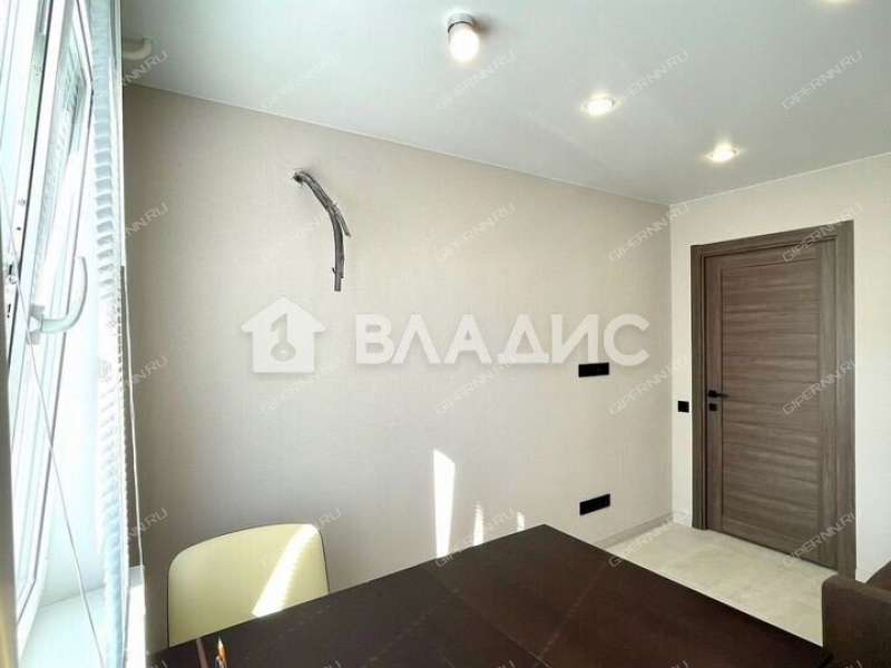 трёхкомнатная квартира на Ковалихинской улице дом 72