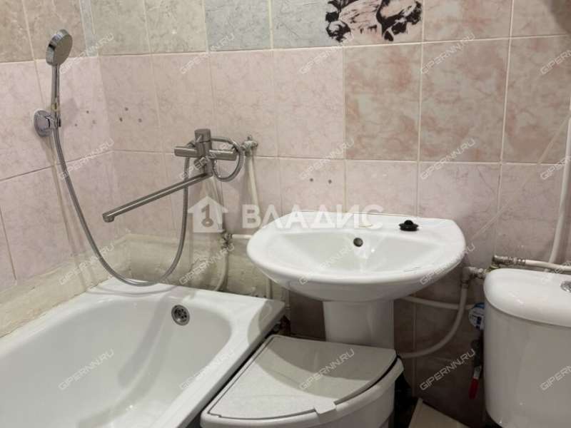 однокомнатная квартира на улице Федосеенко дом 13