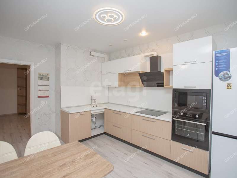 двухкомнатная квартира на Республиканской улице дом 43 к3