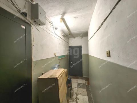 2-komnatnaya-ul-nevzorovyh-d-111 фото