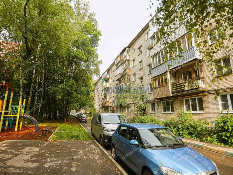 трёхкомнатная квартира на Артельной улице дом 8