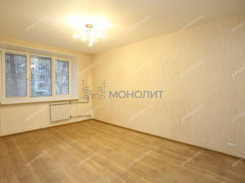 трёхкомнатная квартира на улице Бурденко дом 18