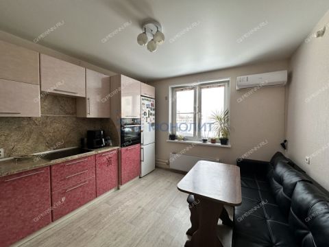 3-komnatnaya-prosp-korablestroiteley-d-52 фото