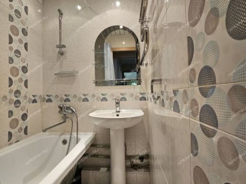 4-komnatnaya-ul-taganskaya-d-7-k1 фото