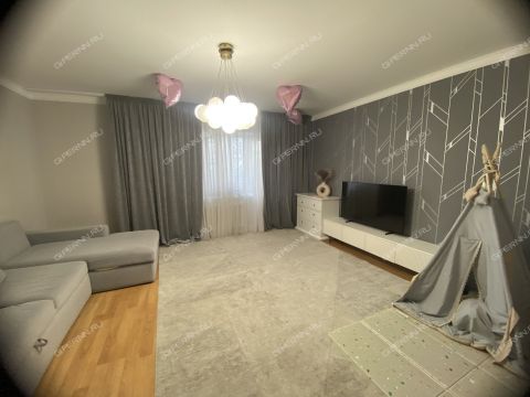 3-komnatnaya-ul-vitebskaya-d-11 фото