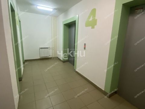 1-komnatnaya-ul-profinterna-d-26 фото