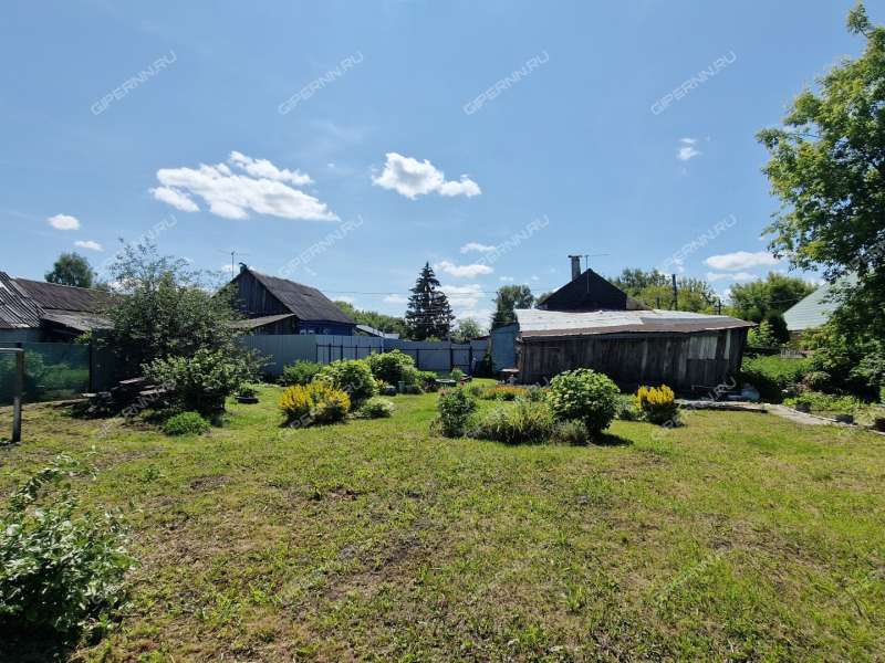 дом на 14 село Большое Мокрое