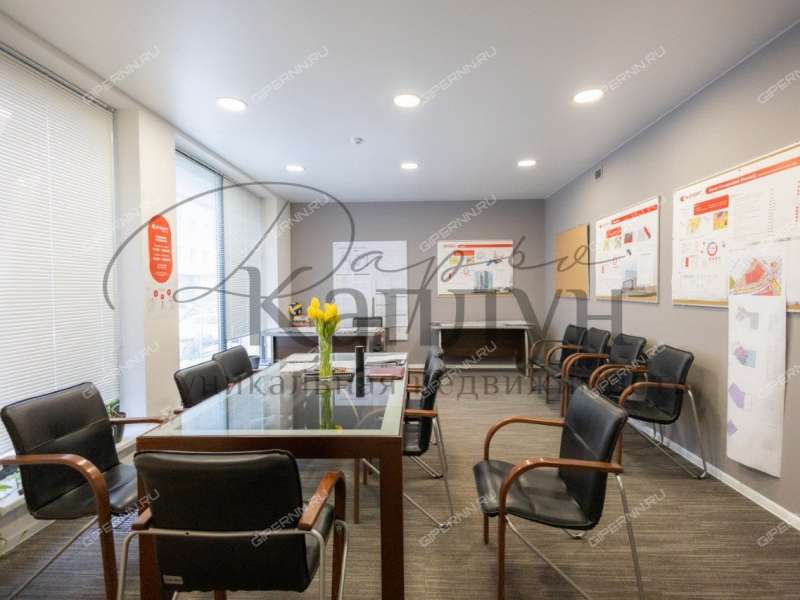 помещение под торговую площадь на Варварской улице