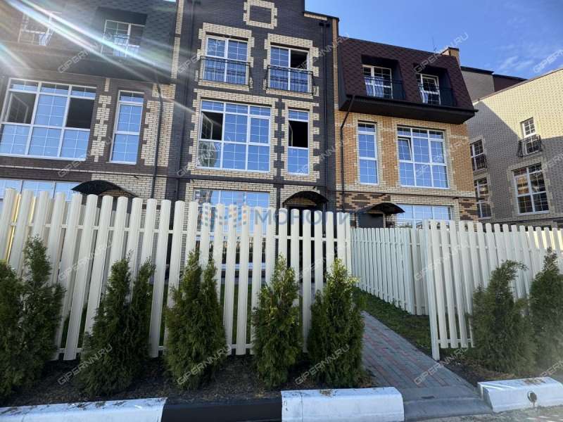 таунхаус на улице Европейская деревня Афонино