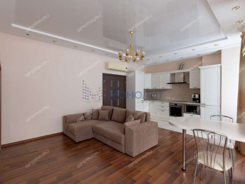 трёхкомнатная квартира на улице Максима Горького дом 77