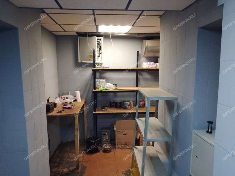 помещение под торговую площадь на Минина ул., д.18