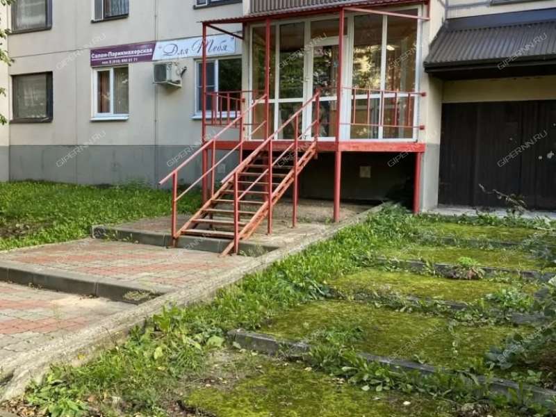 помещение под коммерческую недвижимость на Танковой улице посёлок Новосмолинский