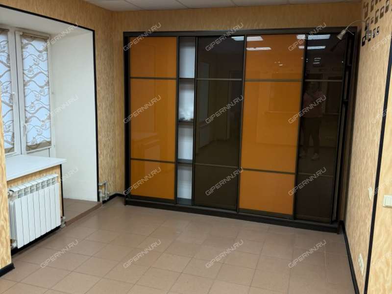 помещение под помещение свободного назначения на улице Родионова