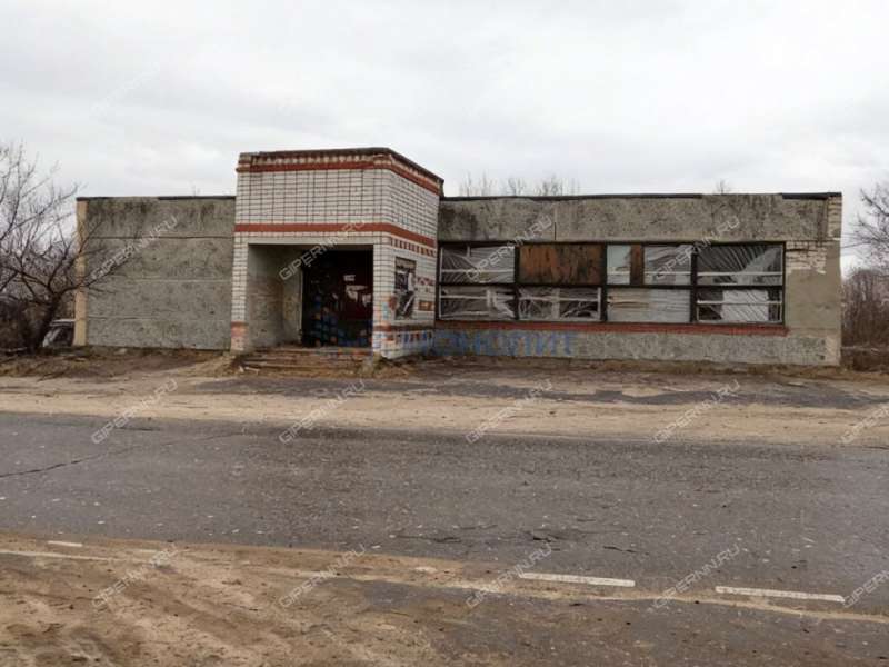 здание под торговую площадь, склад на Молодёжной улице деревня Медведево