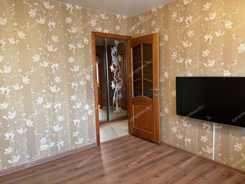 двухкомнатная квартира на улице Строкина дом 18