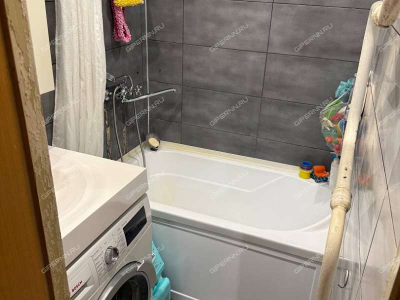 четырёхкомнатная квартира на улице Архимеда дом 14а