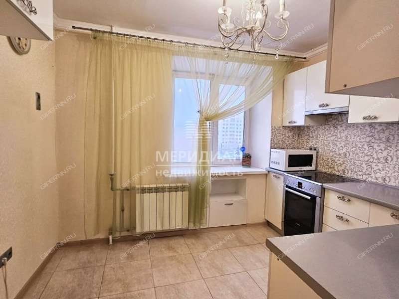 трёхкомнатная квартира на улице Даргомыжского дом 11