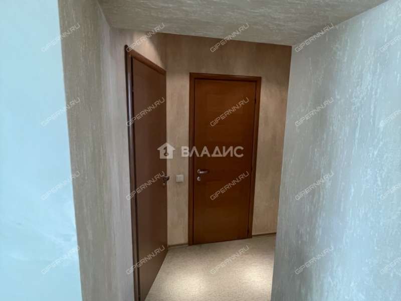 трёхкомнатная квартира на улице Ефремова дом 4