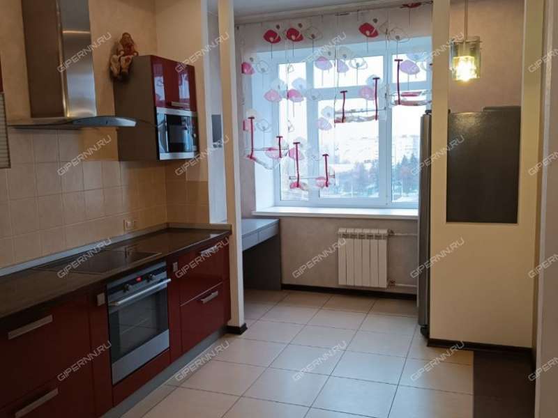 трёхкомнатная квартира на улице Коминтерна дом 139