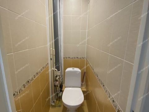 2-komnatnaya-ul-admirala-makarova-d-7-1 фото