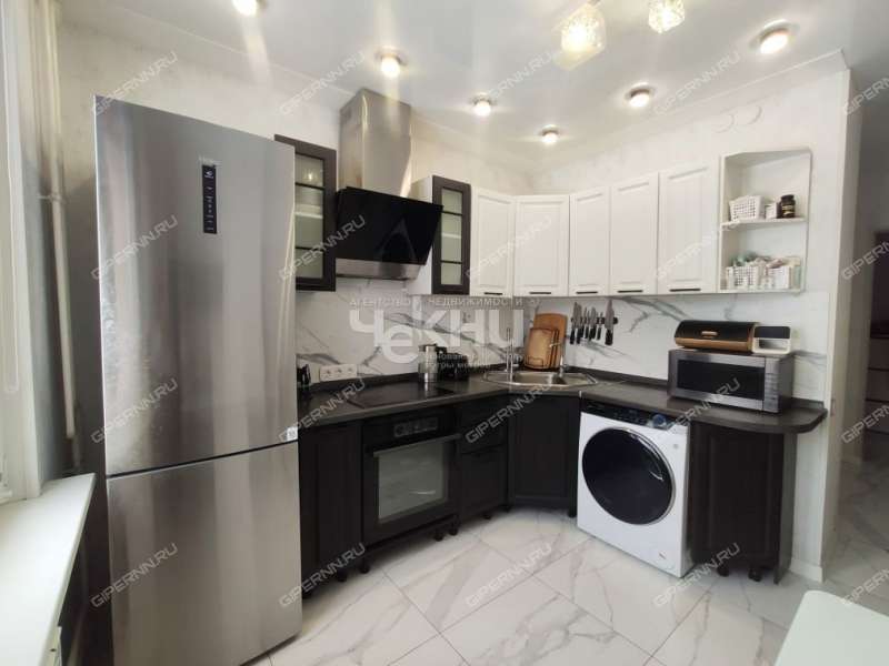 двухкомнатная квартира на проспекте Кораблестроителей дом 72