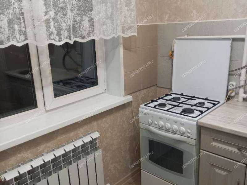 двухкомнатная квартира на улице Профинтерна дом 16а