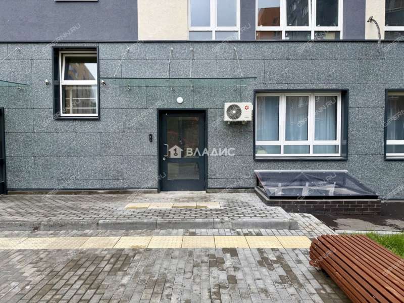 трёхкомнатная квартира на улице Героя Советского Союза Аристархова дом 9